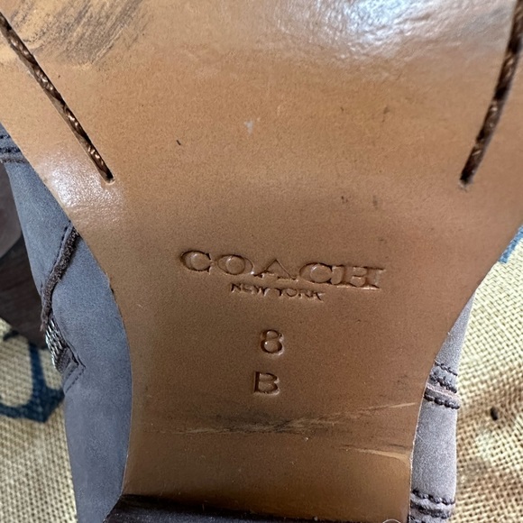 Coach leather wedge booties🩶 - Picture 3 of 4